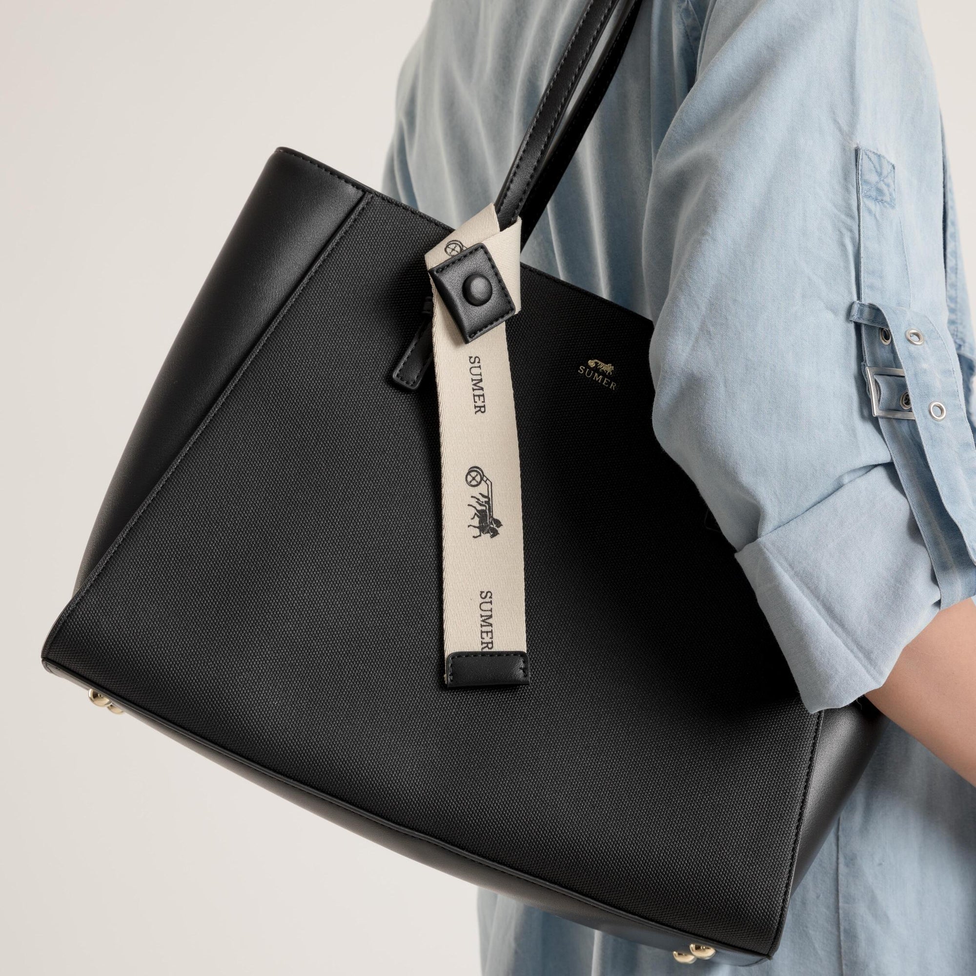 حقيبة توتي لون Black - Sumer